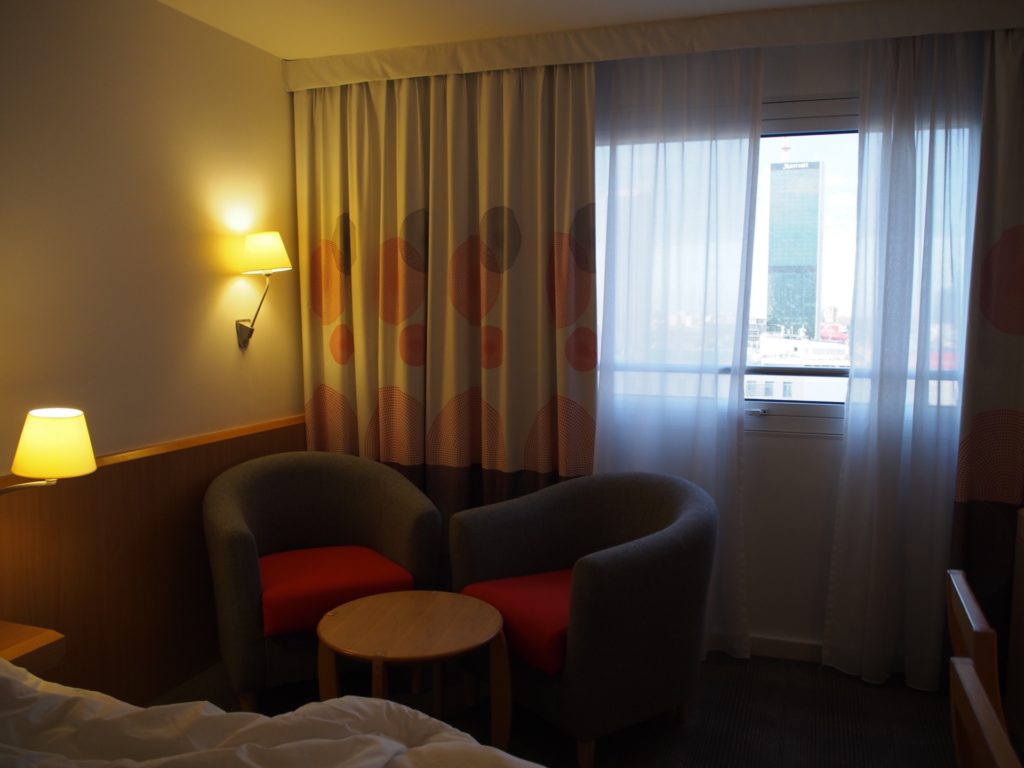ノボテルワルシャワセントラムホテルの客室の写真です。