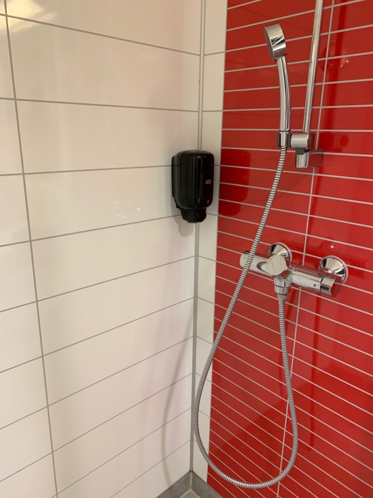 シティボックスベルゲンの客室のシャワー