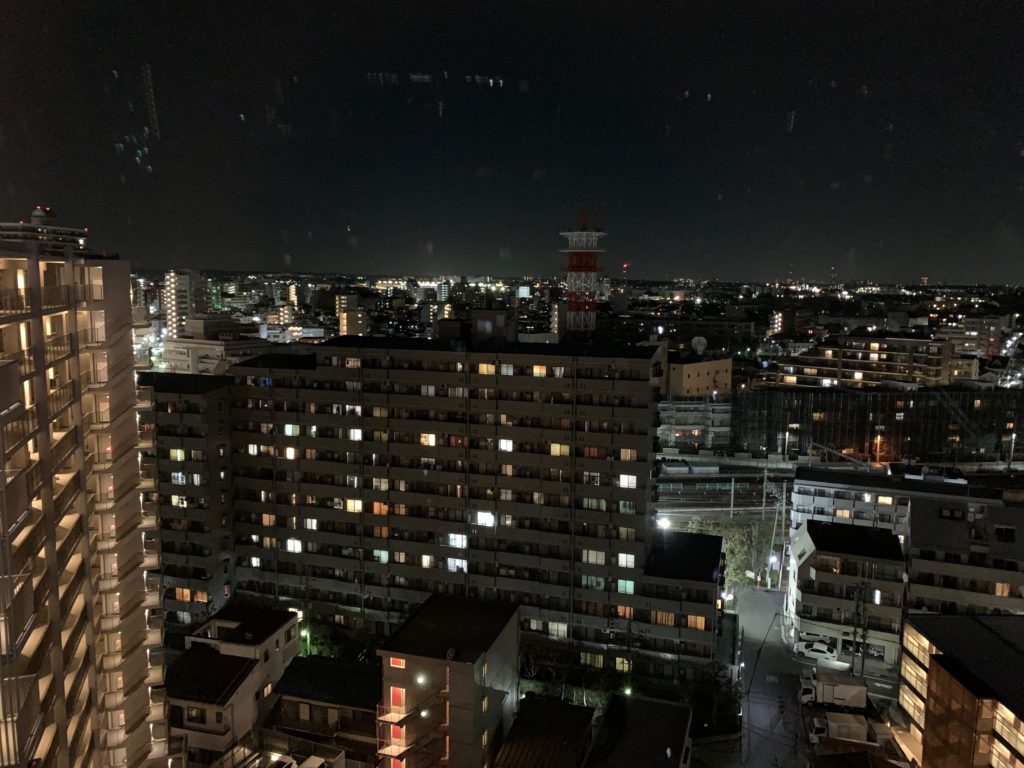 ホテル日航立川の客室からの夜景